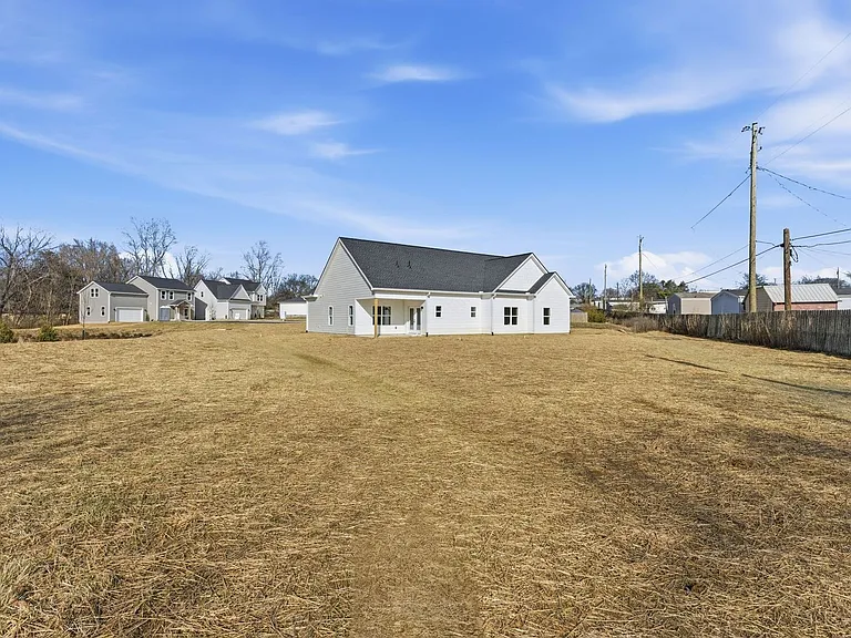 1029 Scenic View Ct — Photo 35