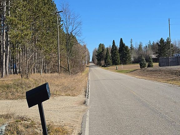 5th image of 21810-9 Mile Rd