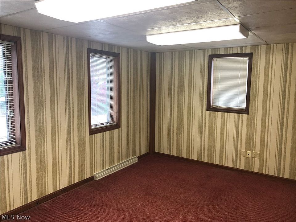 2nd image of 610 N Main St Floor 2