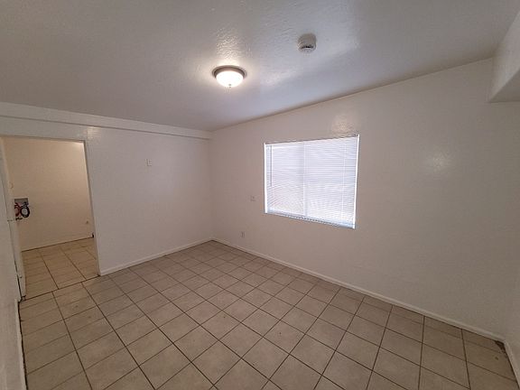 4th image of 1836 N 38th Ave