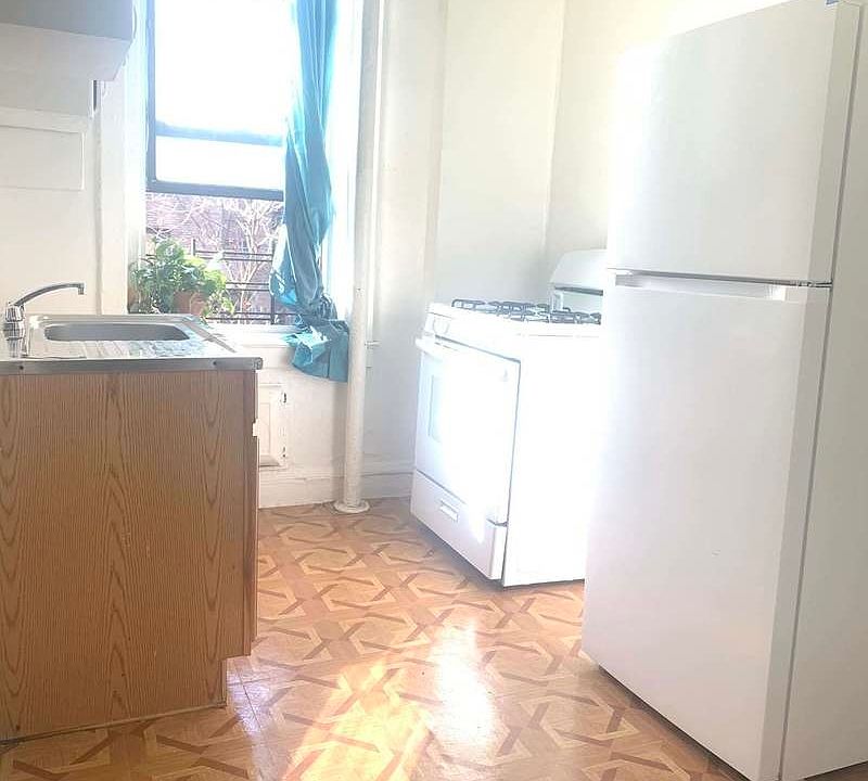 231 W 230th St Bronx NY Zillow