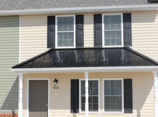 822 Carson Cir, Grottoes, VA