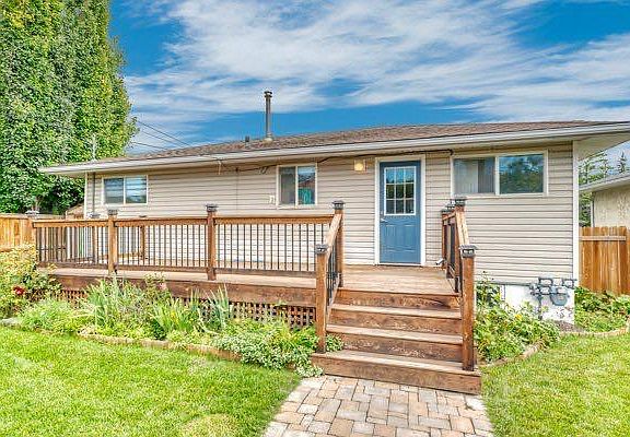 3rd image of 8319 Bowness Rd N
