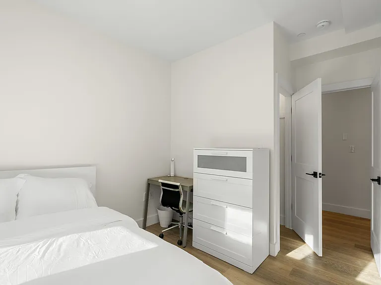 141 Hillside St #2 — Photo 2