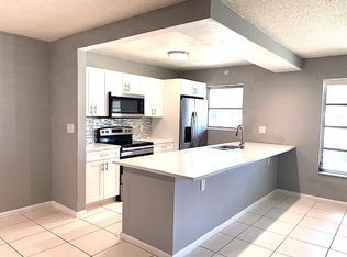 580 High Point Dr APT B, Delray Beach, FL 33445