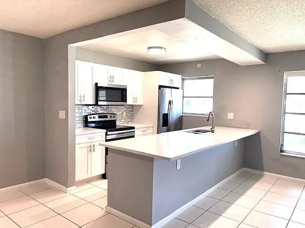 580 High Point Drive #B, Delray Beach, FL 33445