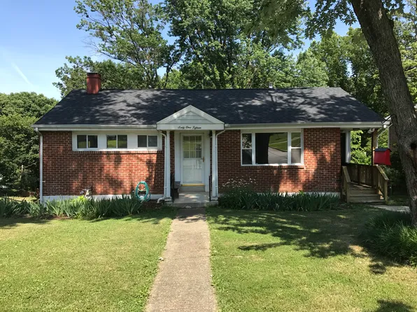 6115 Houston Ct, Alexandria, VA 22310