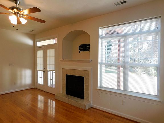 5th image of 4845 Harbor Oaks Way