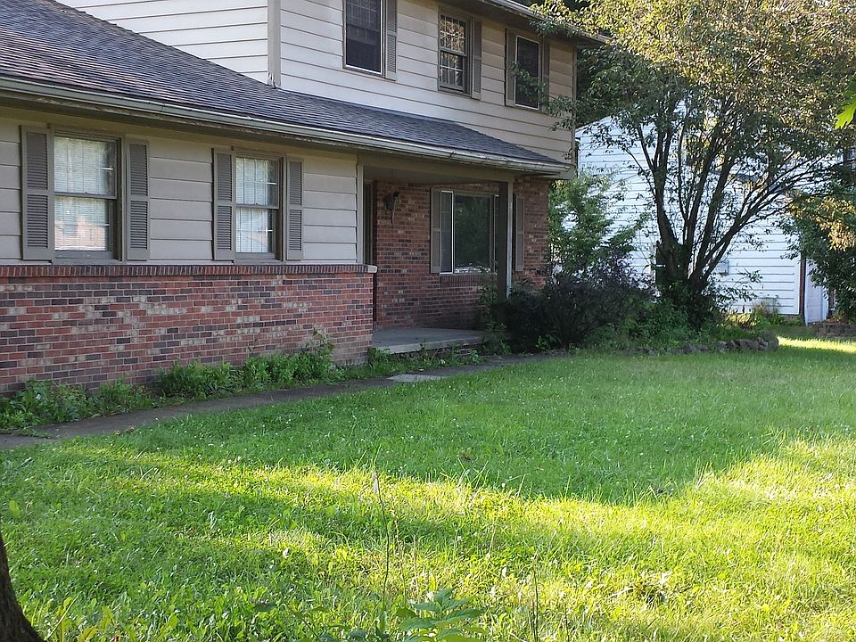 1st image of 3512 Breeze Knoll Dr