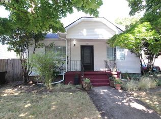 5905 SE Bush St, Portland, OR 97206