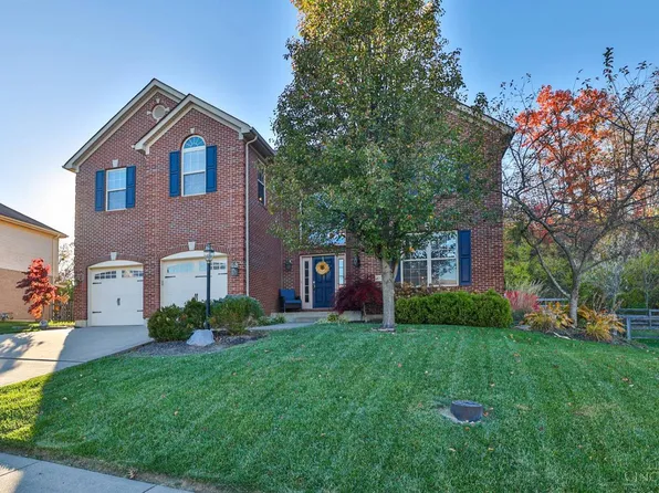10716 Carolina Pines Dr, Harrison, OH 45030