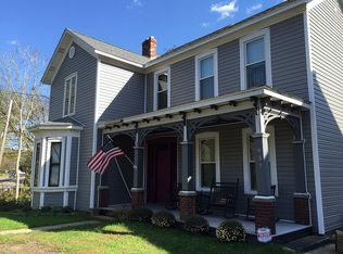 937 Portersville Rd, Ellwood City, PA 16117