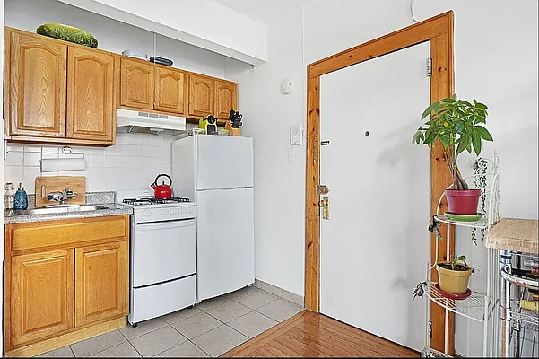 Rented by Compass | media 4