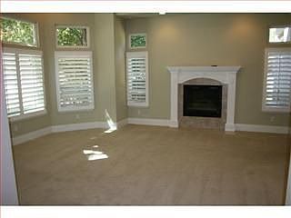 4th image of 1840 Hollyhock Ln