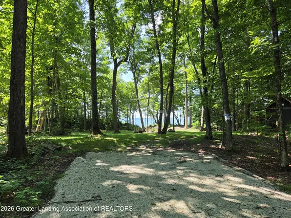 15 Wildwood Ln, Moran, MI 49760