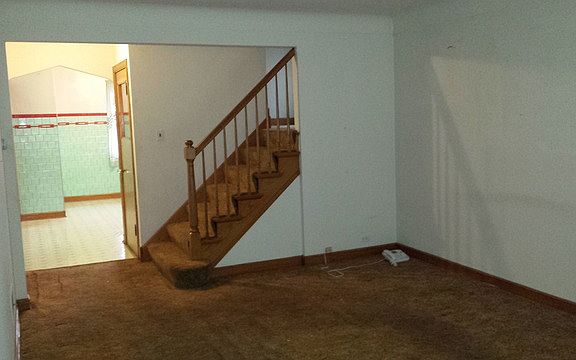 3rd image of 7217 S Sacramento Ave
