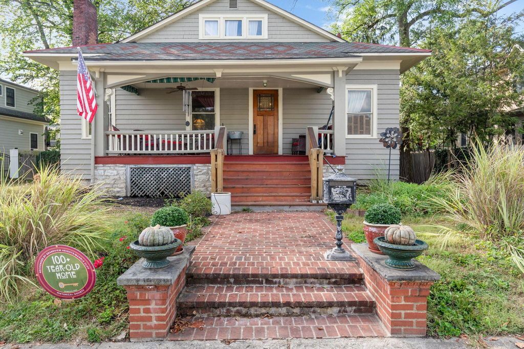 Real estate listing image