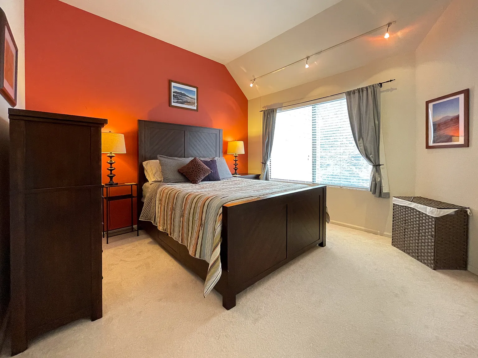2 bed, 943 sqft, $2,500 — Photo 4