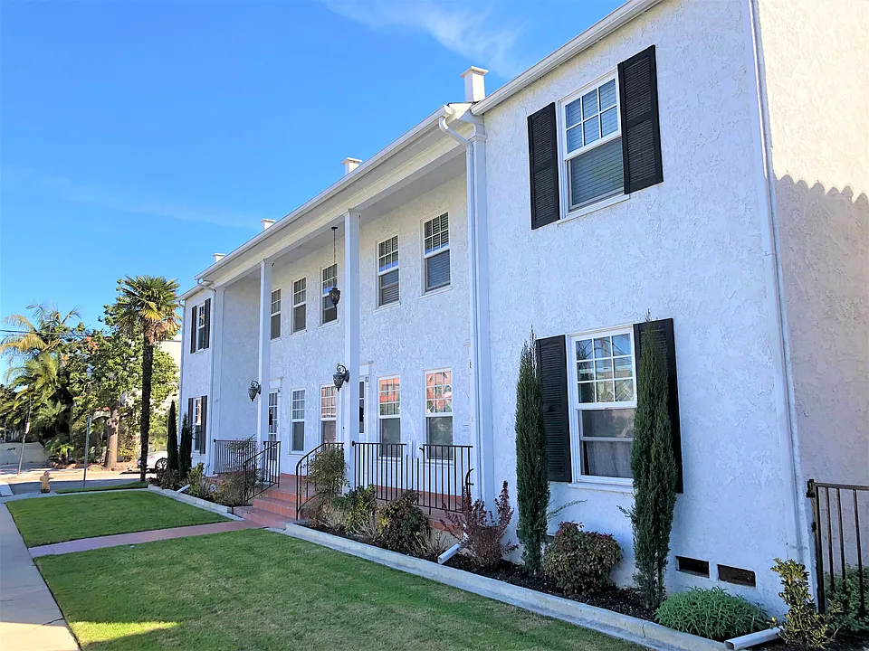 84 Quincy Ave #84