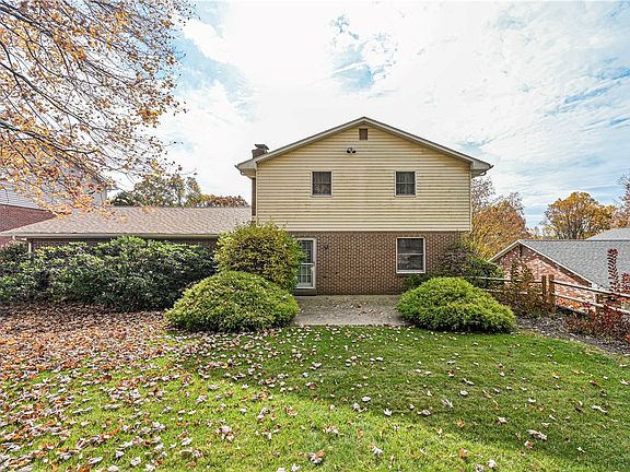 5th image of 133 Sherwood Dr