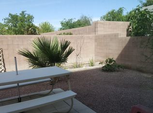 2613 Los Palos St, Las Vegas, NV 89108