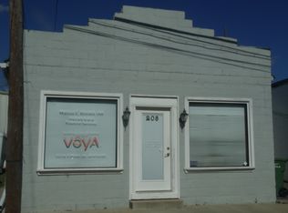 208 W Park St, Louisville, MS 39339