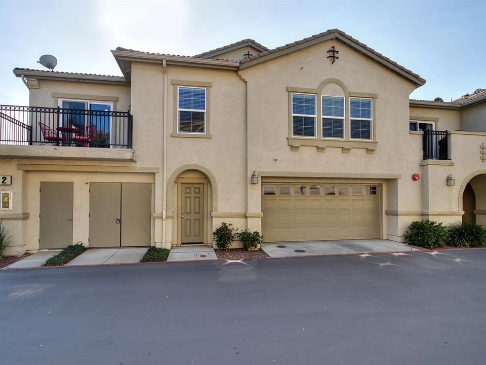 1st image of 3301 N Park Dr Unit 213