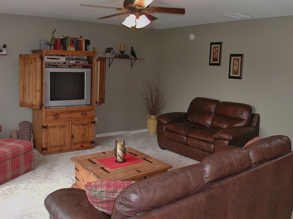 2nd image of 4601 Chapin Ln