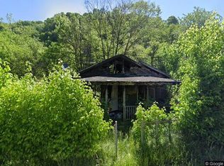 4883 Cabin Creek Rd, Miami, WV 25134