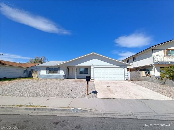 1012 Ron Evans St