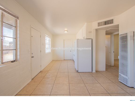 4th image of 422 S Wilbur APT C