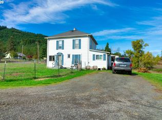 654 Williams Rd, Yoncalla, OR 97499