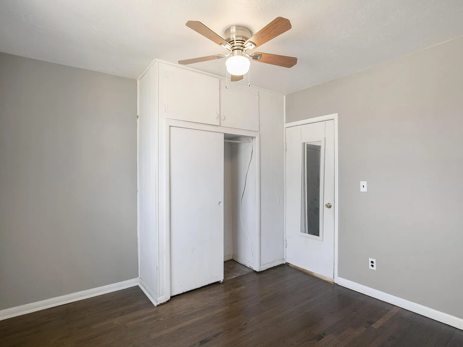 2 bed, 1018 sqft, $2,150 — Photo 4