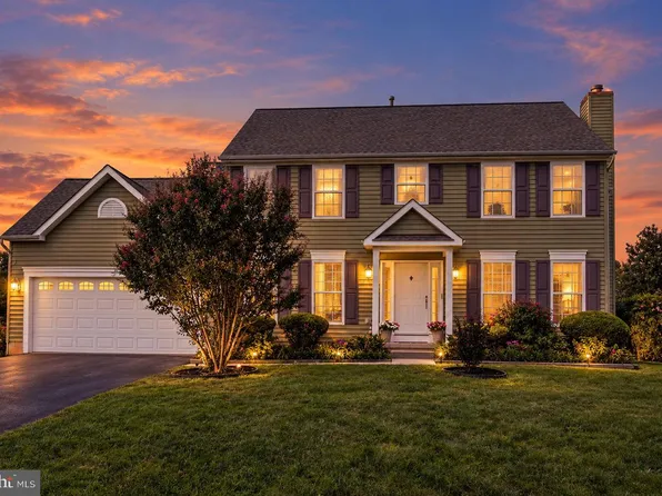 305 Stuart Ct, Berryville, VA 22611