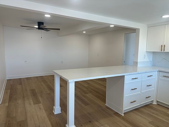 3rd image of 3224 Alta Dr
