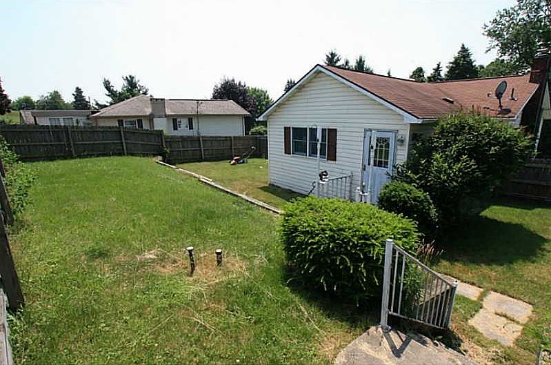 2nd image of 307 Hugh St