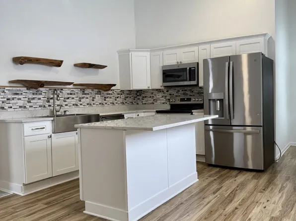 8916 Roley Rd, Sugar Grove, OH 43155