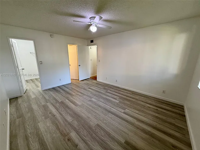 110 Gardens Dr #203 — Photo 14