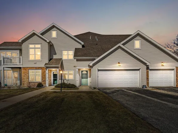 16 Corner Stone Way #11, Fitchburg, WI 53711