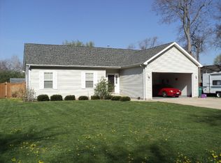 582 N Walker St, Braidwood, IL 60408