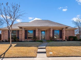 1008 Summertree Cir, Plano, TX 75025