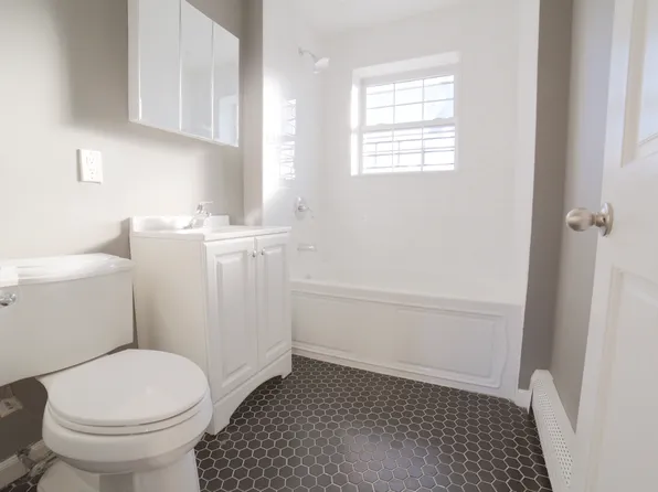 768 East 230th Street image 8 of 8