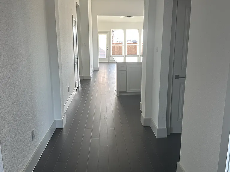 8753 Amethyst Ln — Photo 3