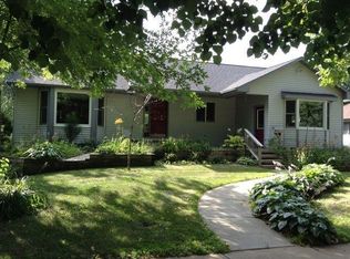 425 N 3rd St, River Falls, WI 54022