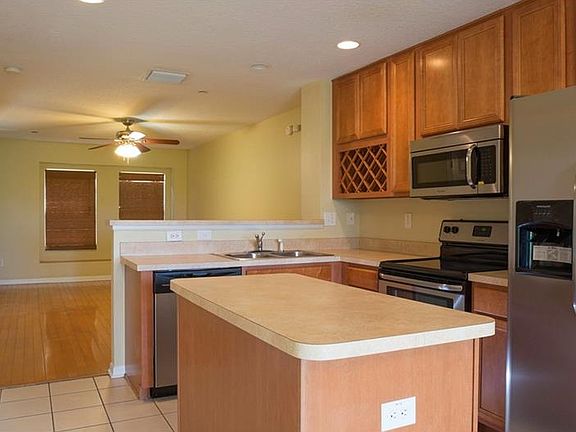 4th image of 519 Vincinda Crest Way