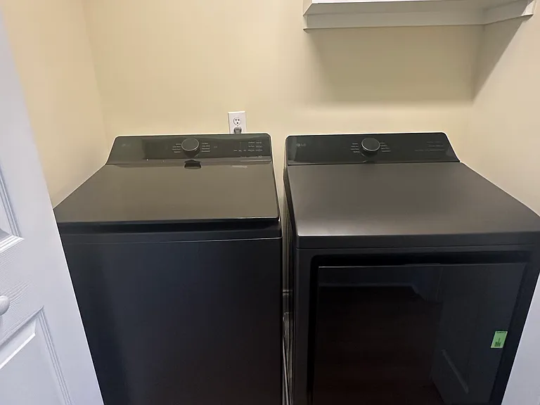 115 Windermere Dr #405 — Photo 47