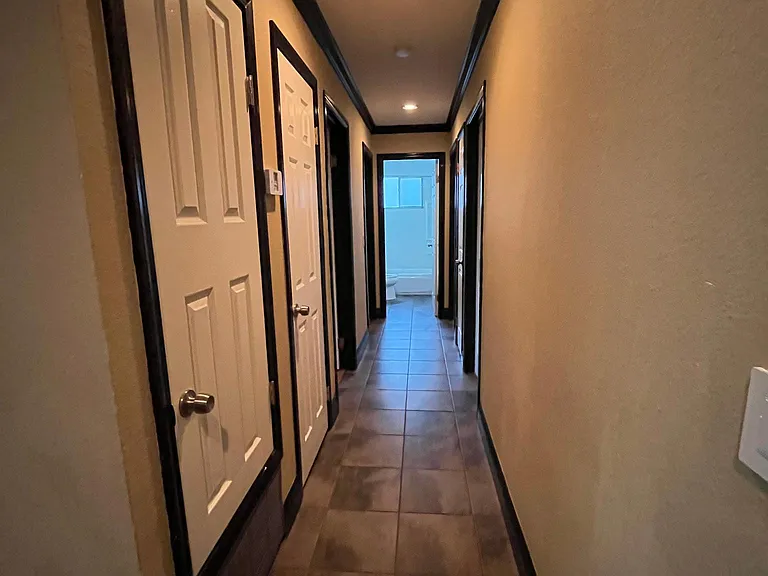 419 Manchester Way — Photo 9