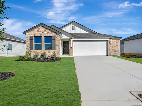 1140 Limestone Ridge, Seguin, TX 78155