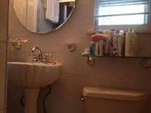 1657 Ryder Street image 5 of 7