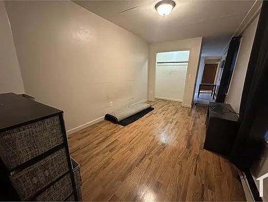 34 Agawam St #1R — Photo 2